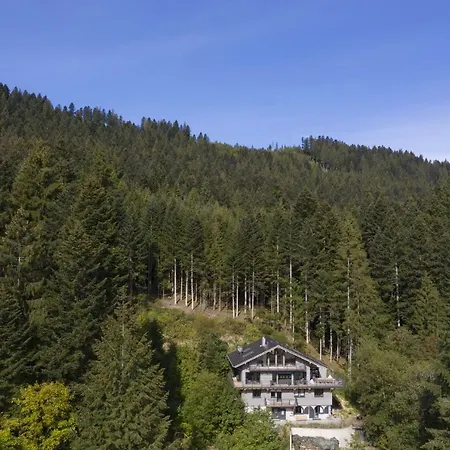Schweizerhaus *