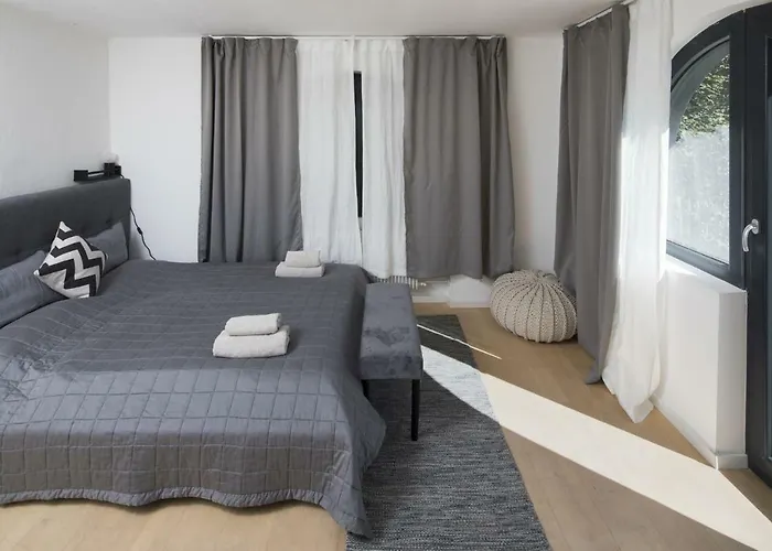 בית נופש Schweizerhaus *